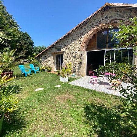 La Frapperie Bed & Breakfast La Pommeraie-sur-Sèvre Екстериор снимка