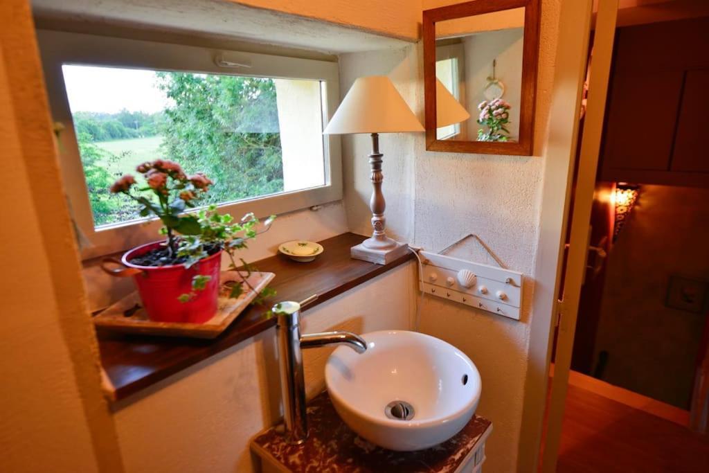 La Frapperie Bed & Breakfast La Pommeraie-sur-Sèvre Екстериор снимка
